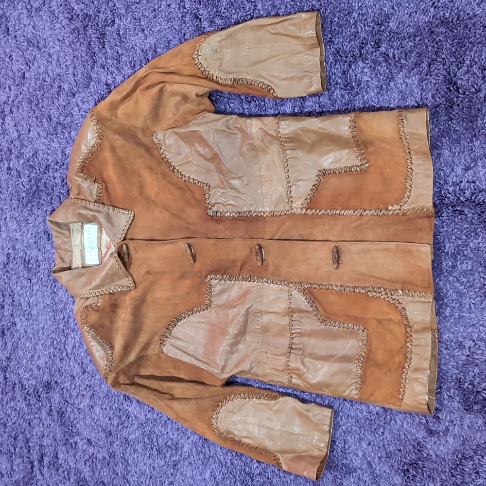 Alan Michael Leather & Suede Stitched Trim Wrapped Buttons 3/4 sleeve Overcoat